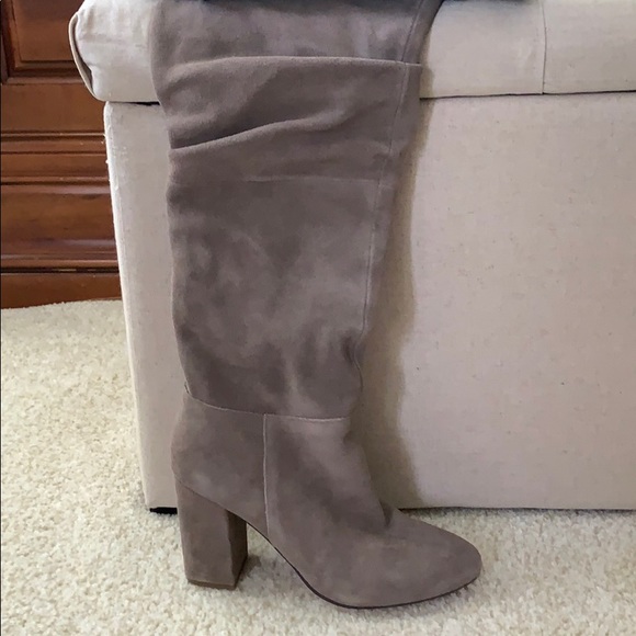 Below the knee heeled boots by Steven Madden. - Picture 2 of 11